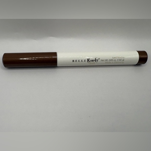 Eye Shadow Stick - Iced Mocha; Belle Beauty Kim Gravel - Picture 3 of 4